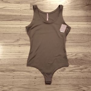 NWT SPANX scoop neck tank bodysuit
